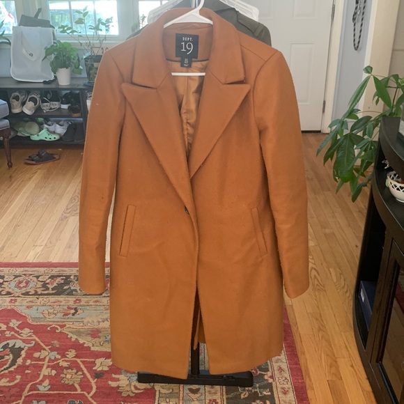 Oversized Pete coat Dept. 19 - Picture 2 of 6